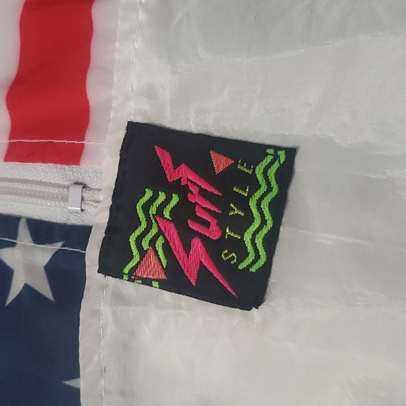 Surf Style pullover wind breaker - Picture 2 of 8